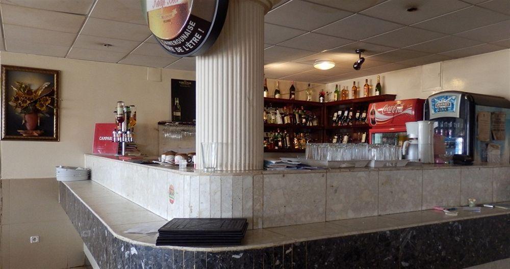 Hotel Santa Lucia Yaoundé Zewnętrze zdjęcie